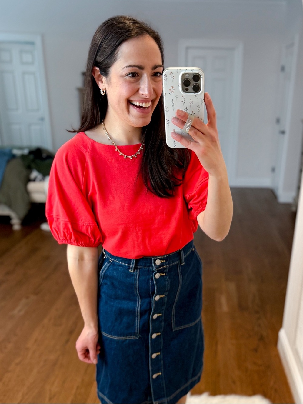 Women’s Red Puff-Sleeve Blouse - Casual Crewneck